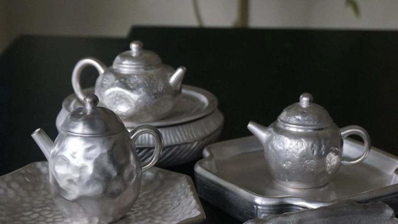 关于「青青草黄色视频」搜索的网络安全风险与防范提示